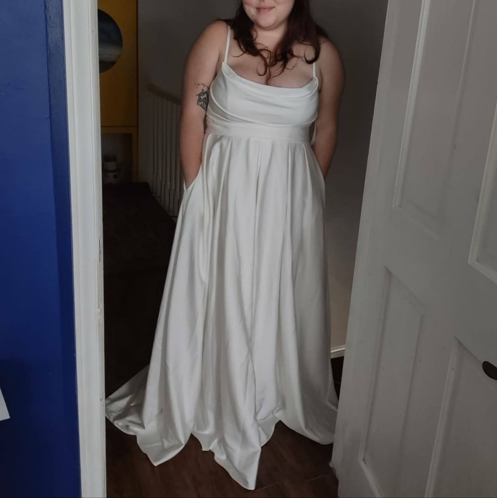 Azazie Caymus Wedding Gown - Picture 5 of 5